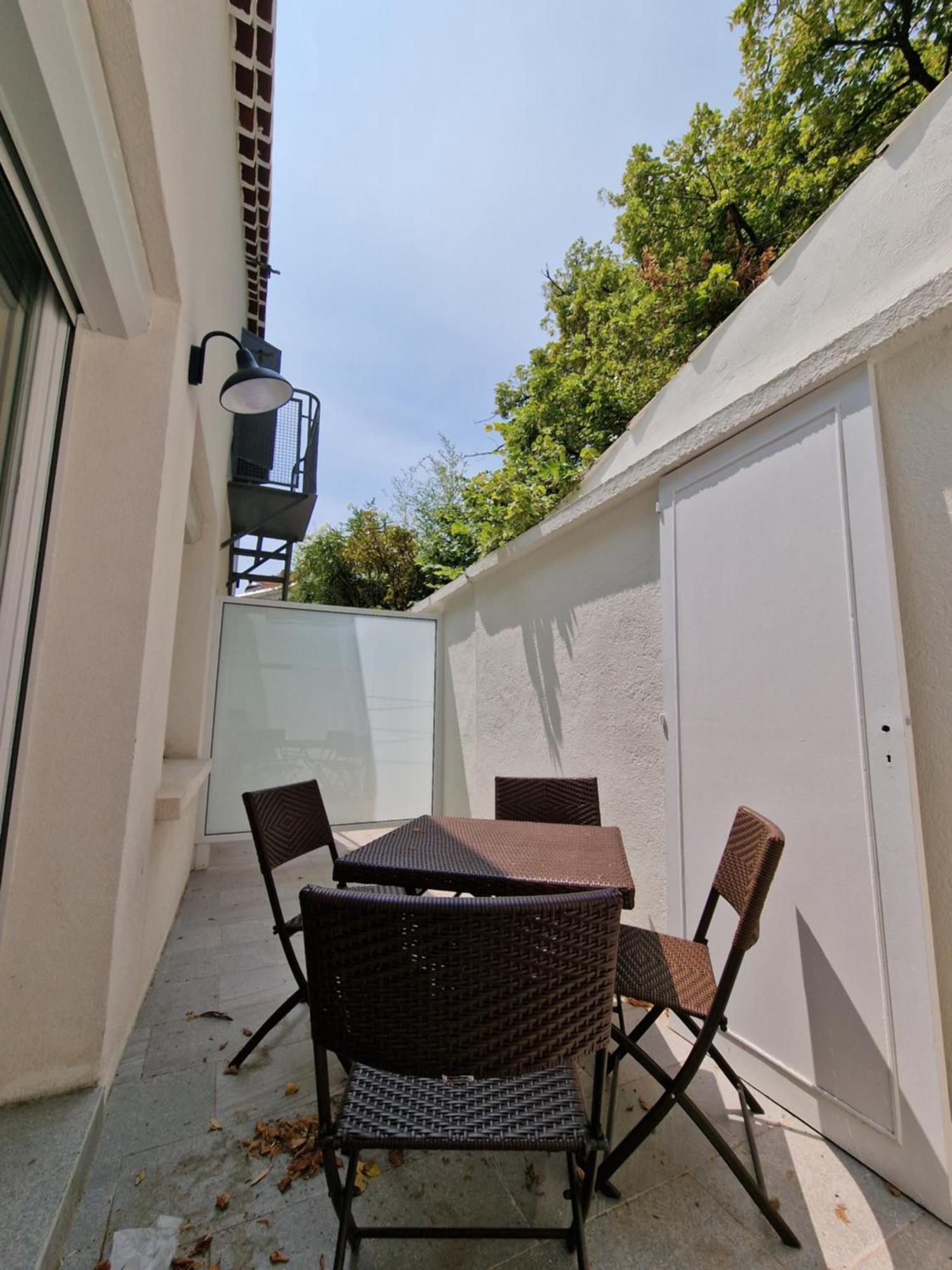Maison Ping ,En Face Des Arenes Beziers Exterior photo